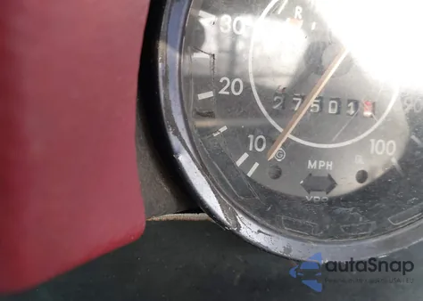 1973 Volkswagen New Beetle из США, поврежденный, VIN 1342371180